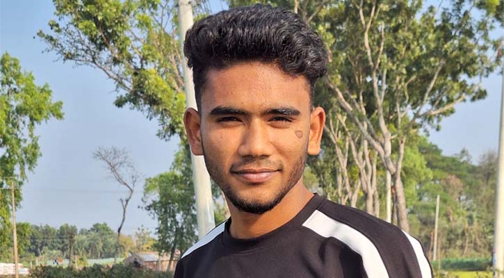 মাথা-মুখসহ শরীরে গুলির ৩৮টি স্প্রিন্টার নিয়ে জীবনাশংকায় অমিত
